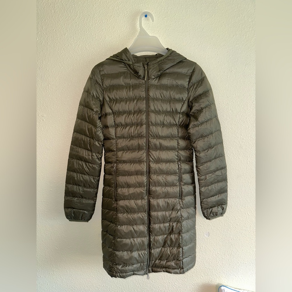 Tna botanie xs packable jacket green